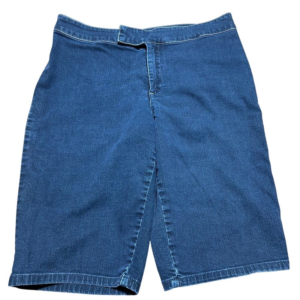 Chico Platinum Bermuda style size 1 equals US small 4-6